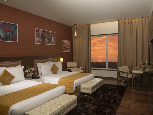 Superior room_640x480-300x225.jpg